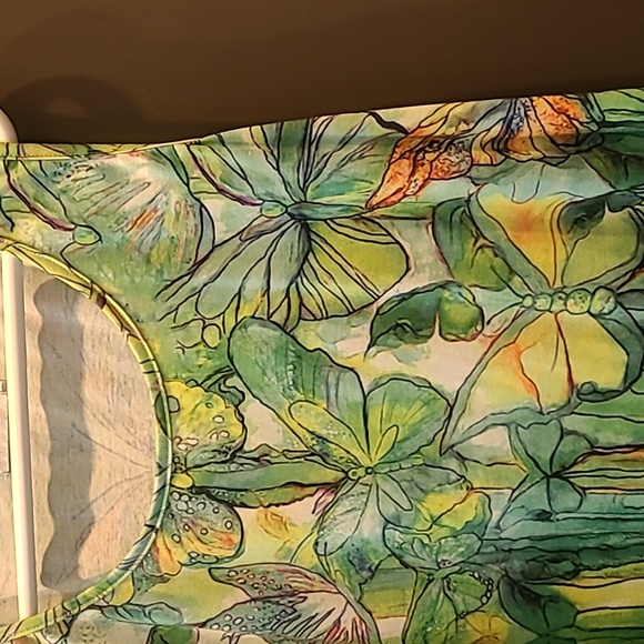 Sleeveless sundress, size XL, soft green with dragonfly and butterfly details - Picture 5 of 8